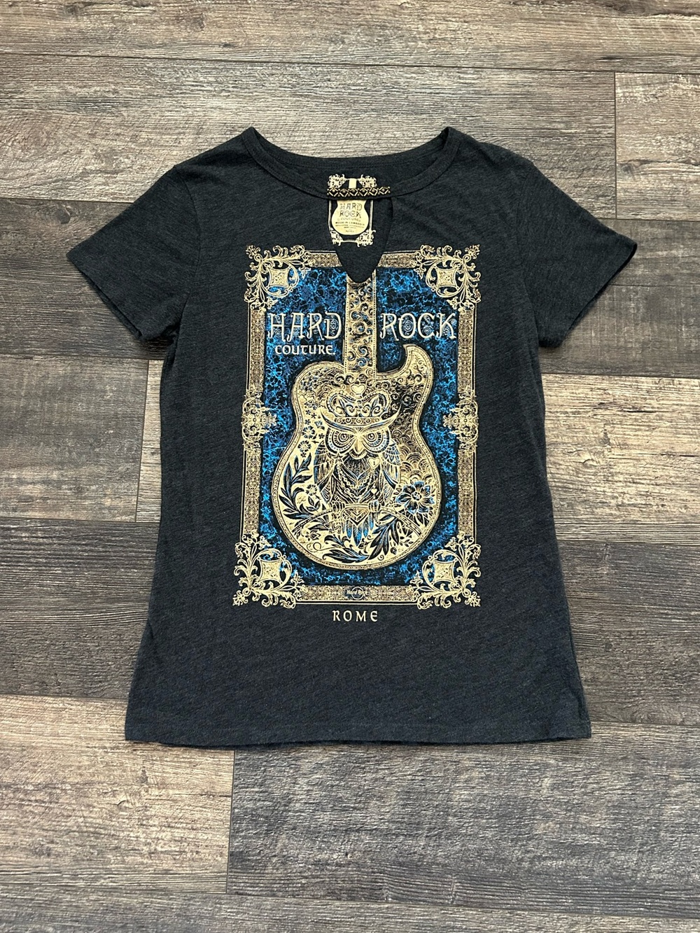 Hard Rock Cafe Couture Rome Womens Graphic Tee Size M Framed Guitar Owl